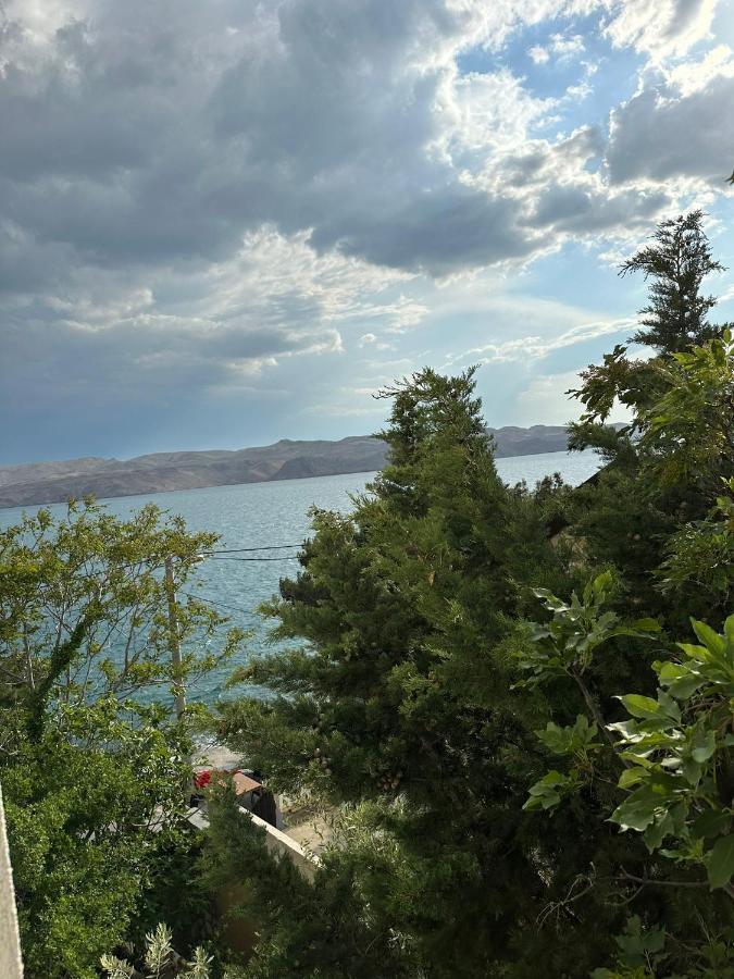 Apartmani Karlobag Εξωτερικό φωτογραφία